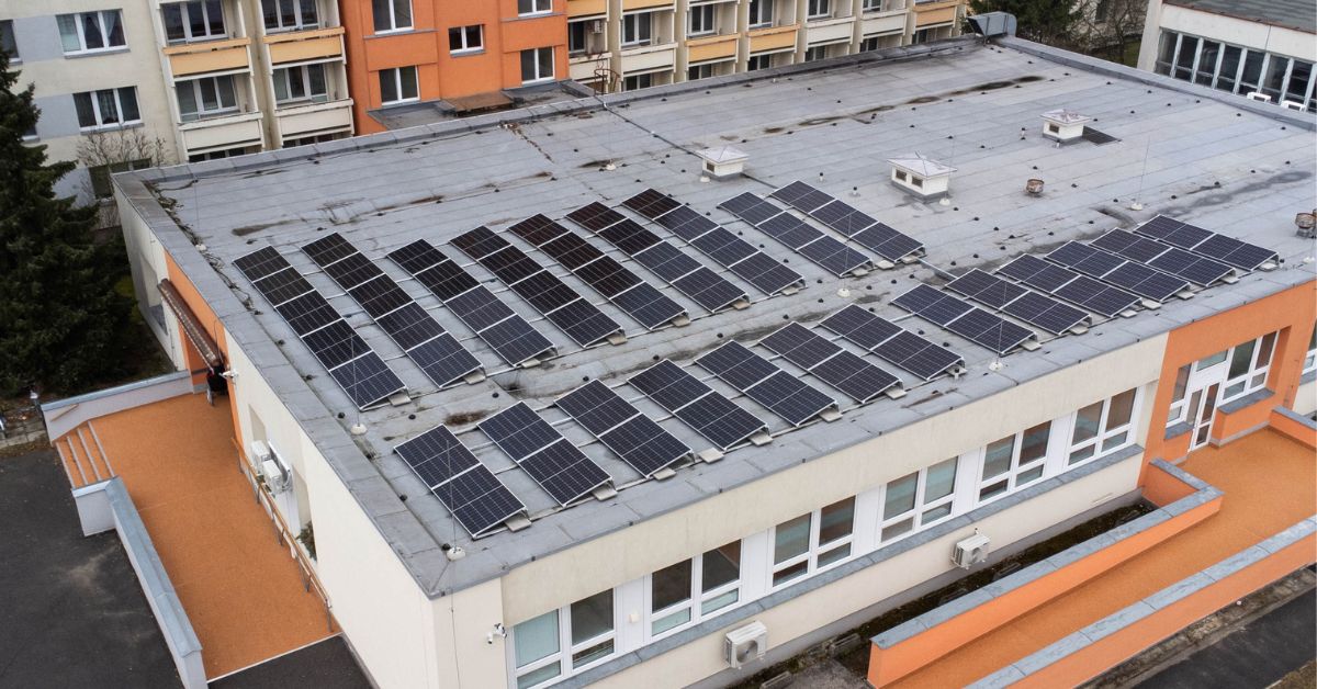 Nekvalitní instalace fotovoltaiky ohrožují bezpečnost i návratnost investice | Solární magazín
