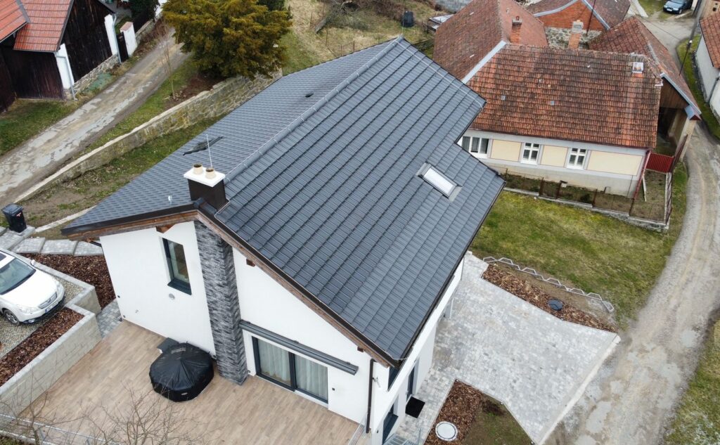 Solární tašky Zdroj: Solární tašky