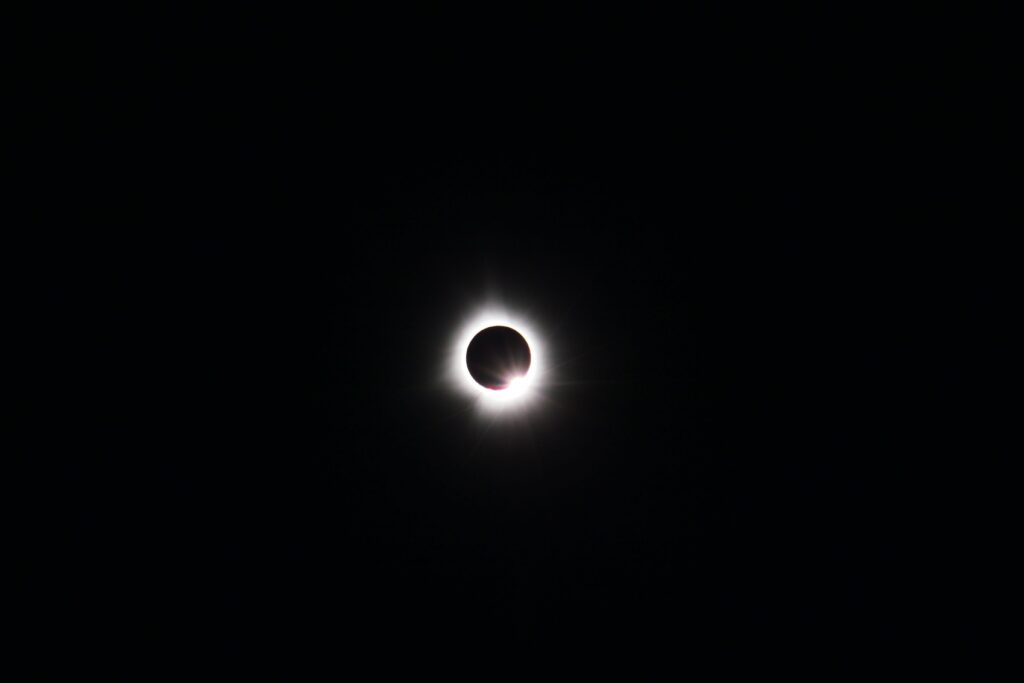 Zatmění slunce energetiku neohrozilo. Foto: Pexels