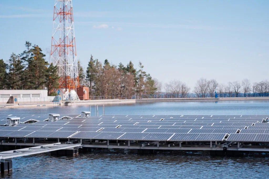 Plovoucí elektrárna ve Štěchovicích. Foto: ČEZ